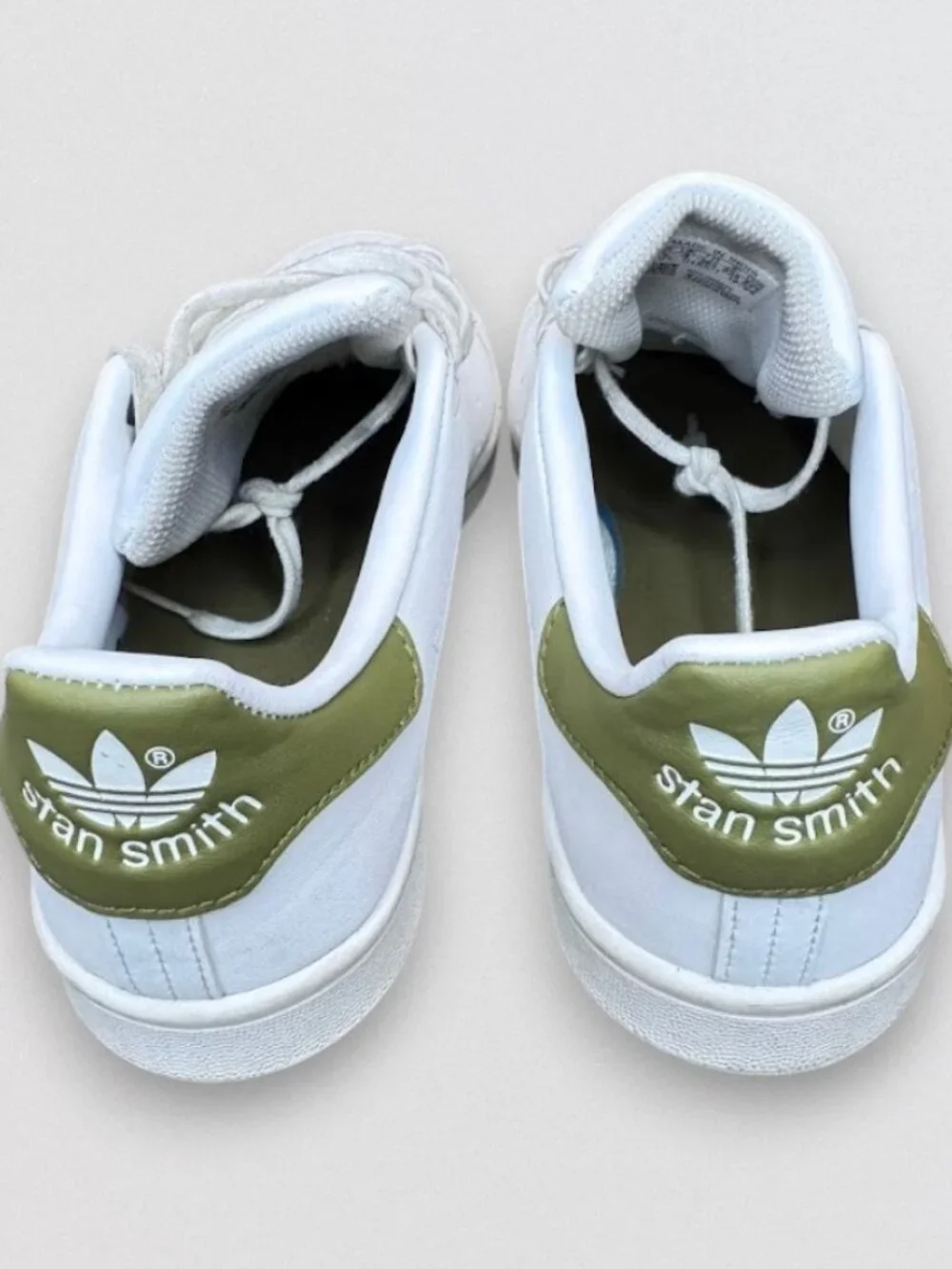 White Green Leather Sneakers Lace Up Casual Classic Shoes US 4.5 - Picture 3 of 6